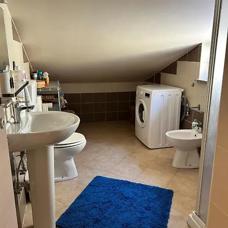 Apartment Townhouse *